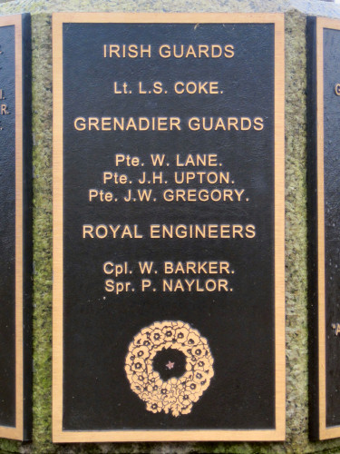 7 o'clock plaque