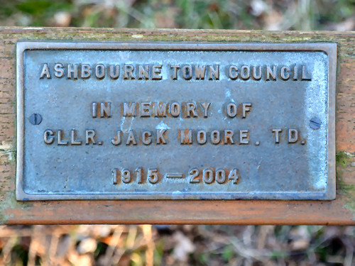 Plaque