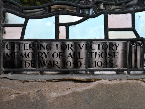 Right inscription