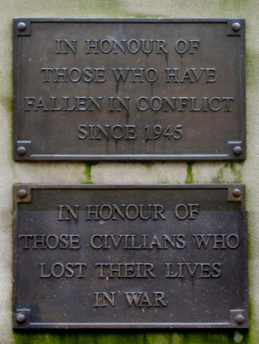 12 o'clock inscription.
